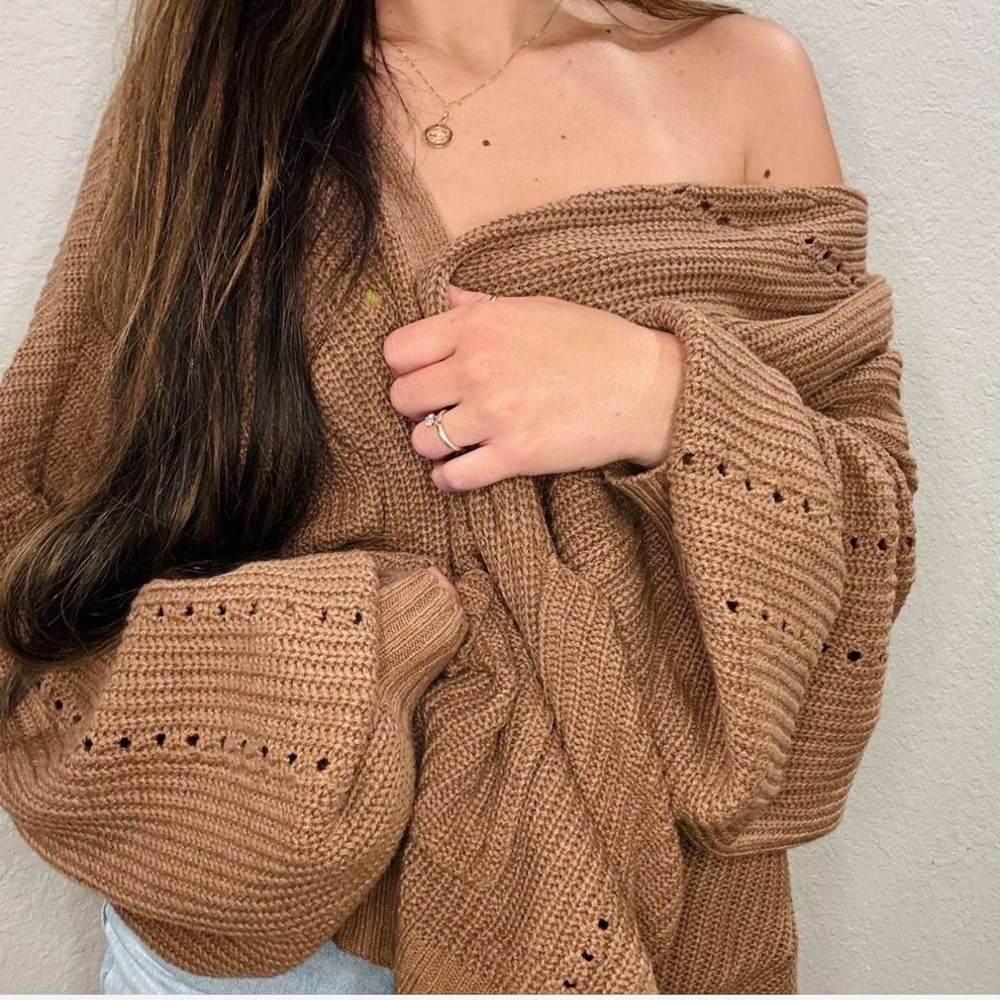 American Eagle knitted Cardigan 🧸